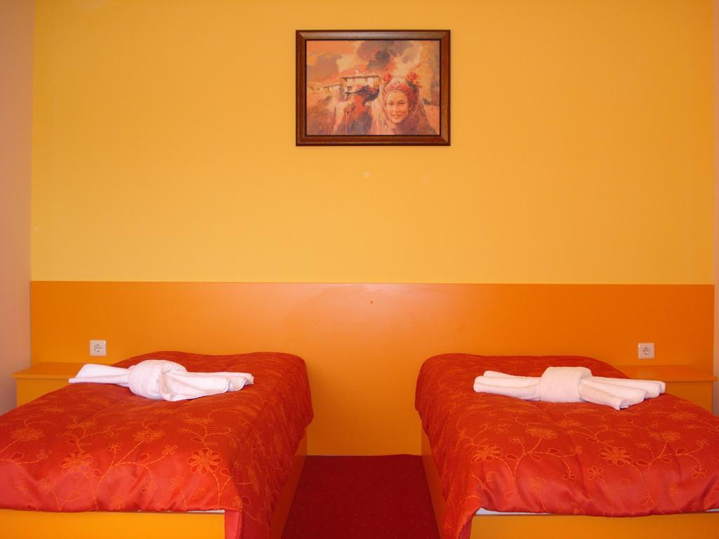 Hotel Tarnovo Veliko Tarnovo Chambre photo