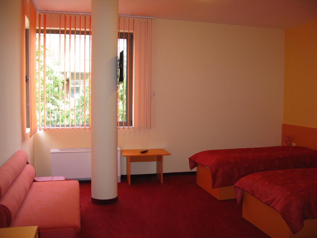 Hotel Tarnovo Veliko Tarnovo Chambre photo