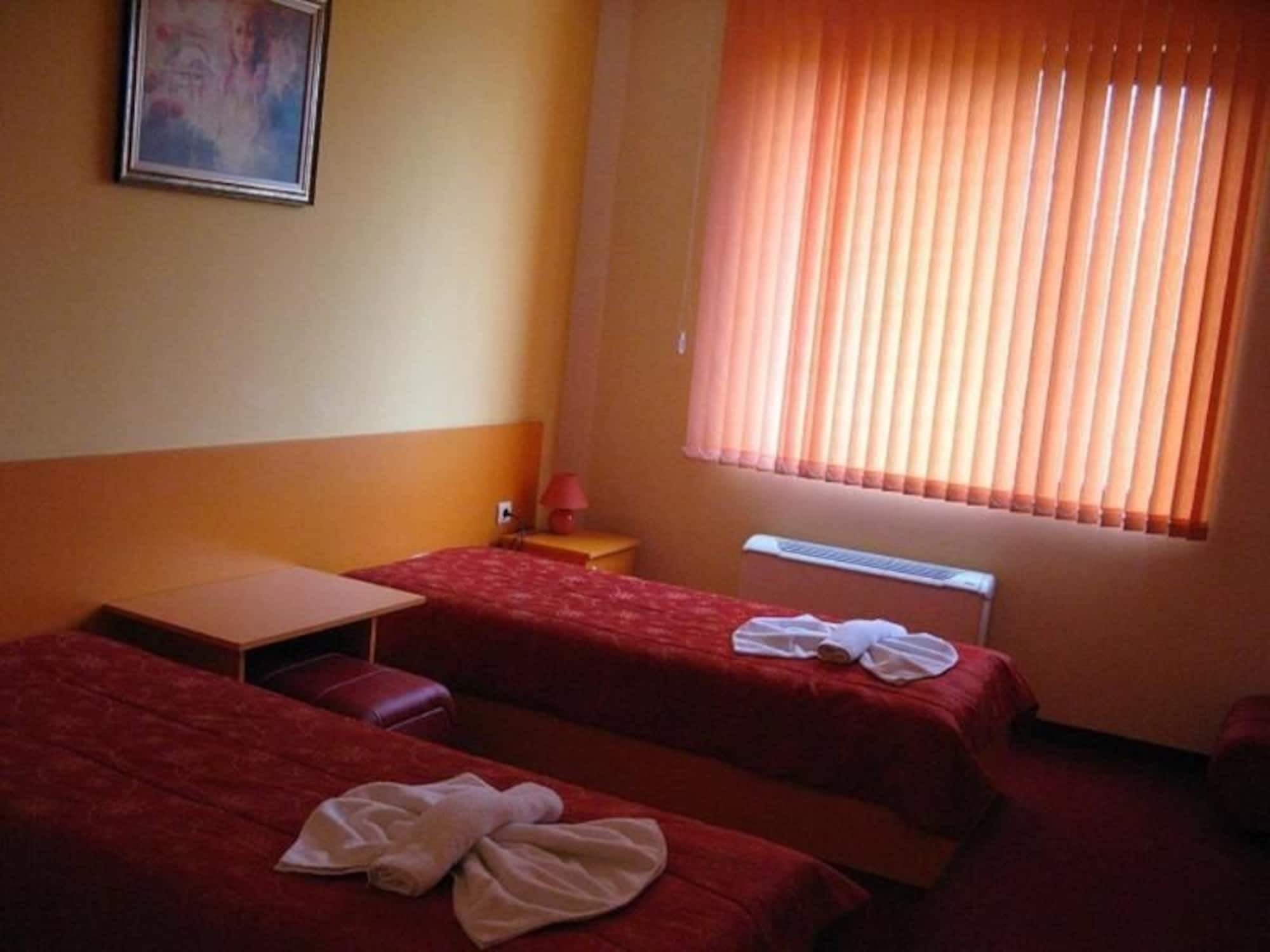 Hotel Tarnovo Veliko Tarnovo Extérieur photo